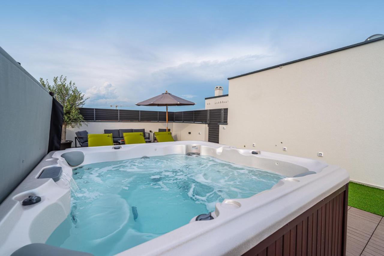 Panorama Deluxe Apartment Zadar Bagian luar foto